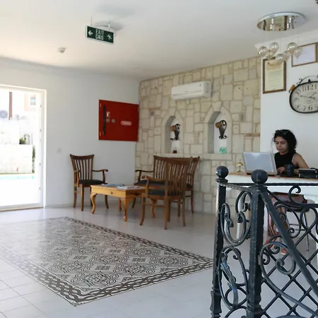 Ruezgar Guelue Butik לינה וארוחת בוקר