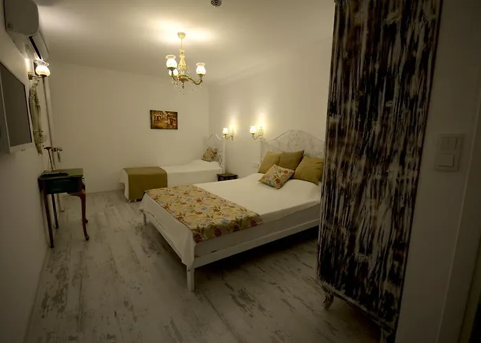 Ruezgar Guelue Butik 2* Alaçatı