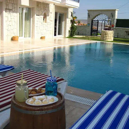 Ruezgar Guelue Butik Otel Bed & Breakfast Alacati