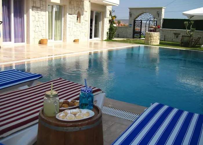 Ruezgar Guelue Butik Bed & Breakfast Alaçatı