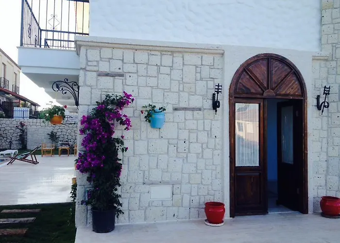 Ruezgar Guelue Butik Alaçatı